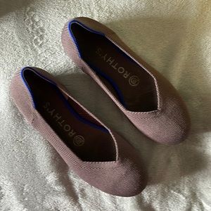 Rothy’s flats